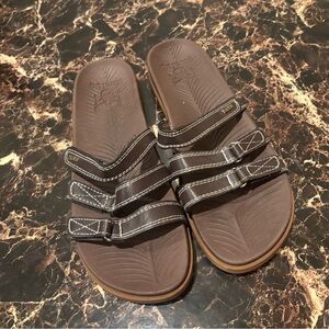 Kuailu Brown Slide‎ Sandals with Straps